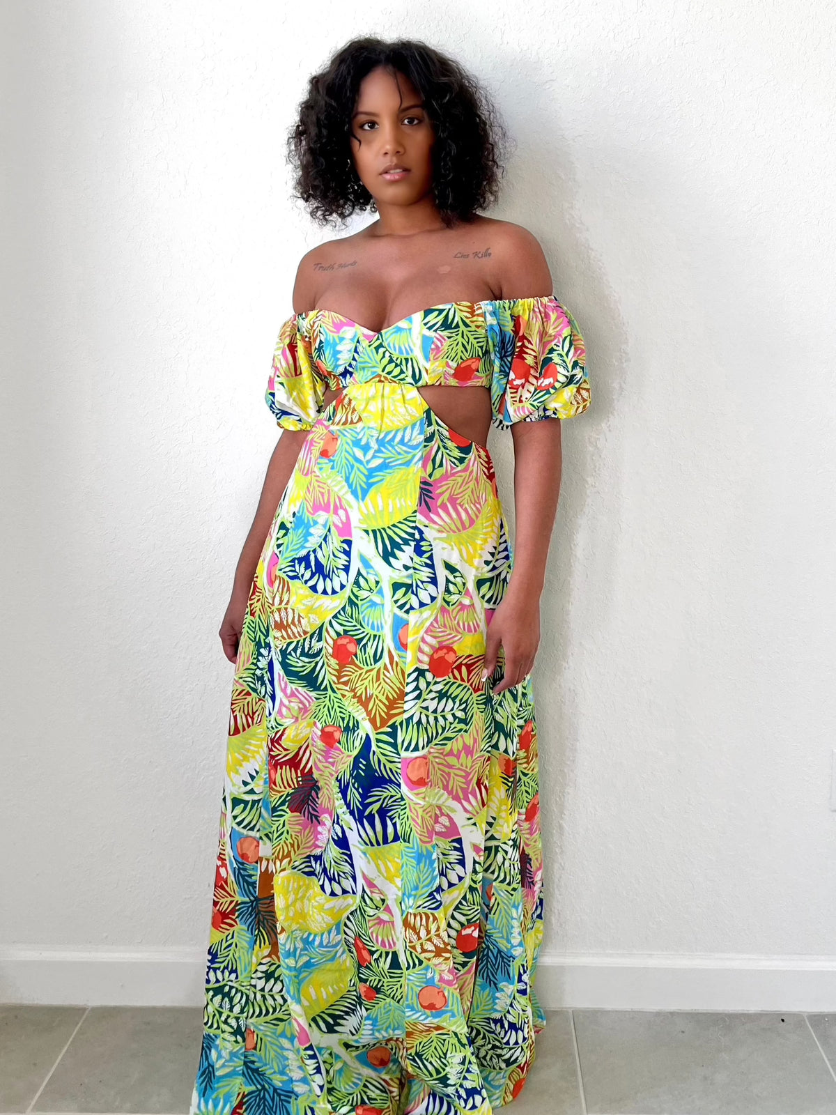 Get trendy with Tiered Palm Maxi Dress - Dresses available at ELLE TENAJ. Grab yours for $66.48 today!